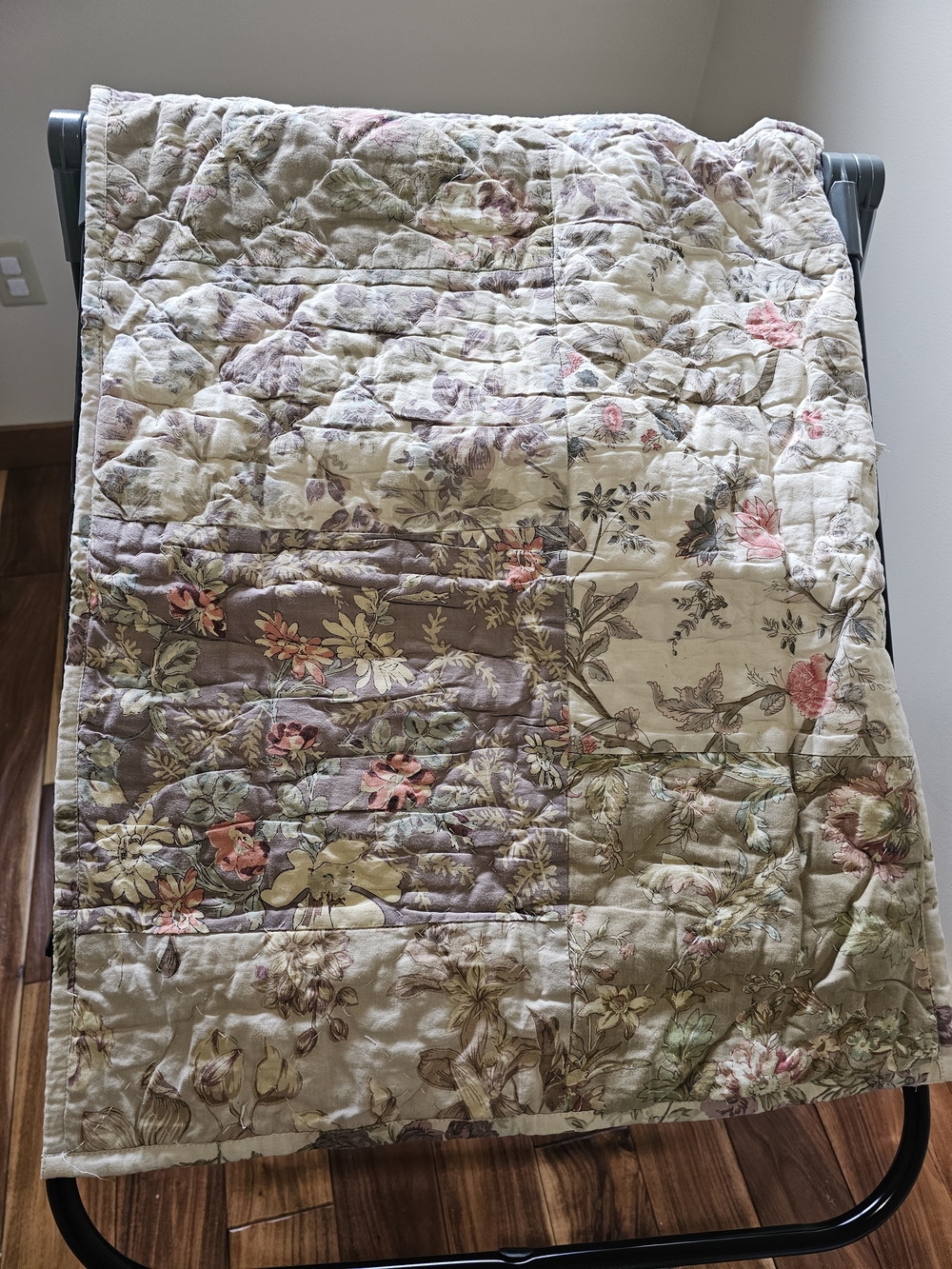 The Company Store Floral Patchwork Quilt in Cream, Pink and Green